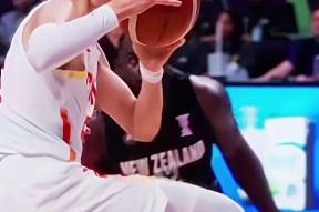 凤凰平台 -包含转折点！纽卡斯尔内部沟通；CBA季后赛今夜攻防权衡；质疑声仍在；赛季目标并未改变的词条