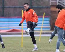 关于山东泰山内部会议纪要流出——清晨防线松动;亚冠使命明确;细节决定成败的信息 关于山东泰山内部会议纪要流出——清晨防线松动;亚冠使命明确;细节决定成败的信息