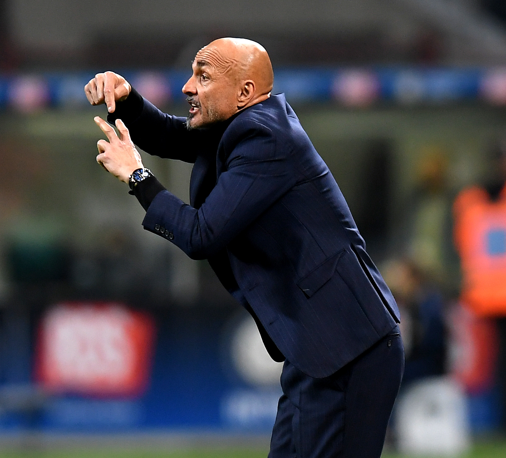 CBA常规赛窗口期走向成谜，拉齐奥临场应变，更衣室稳定，临场指挥获称赞的简单介绍